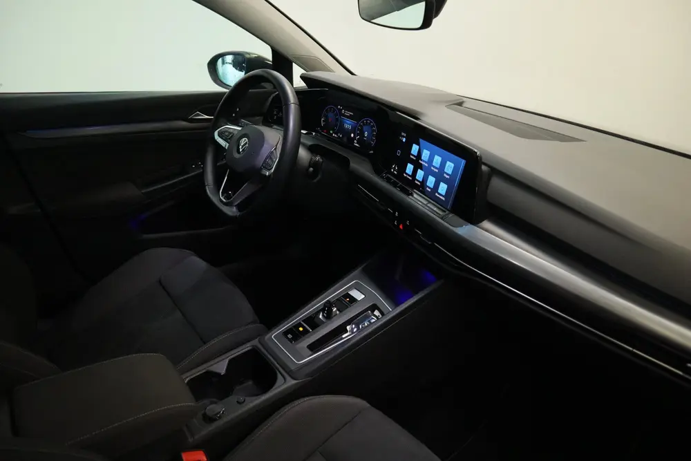Volkswagen Golf 1.5 eTSI Style Panoramadak Elec.Trekhaak IQ uit 2020, foto 16