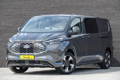 Ford Transit Custom L2H1 218Pk Aut. uit 2025
