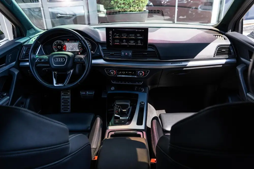 Audi Q5 40 TDI S-Line uit 2021, foto 10