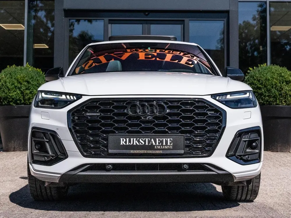 Audi Q5 40 TDI S-Line uit 2021, foto 3