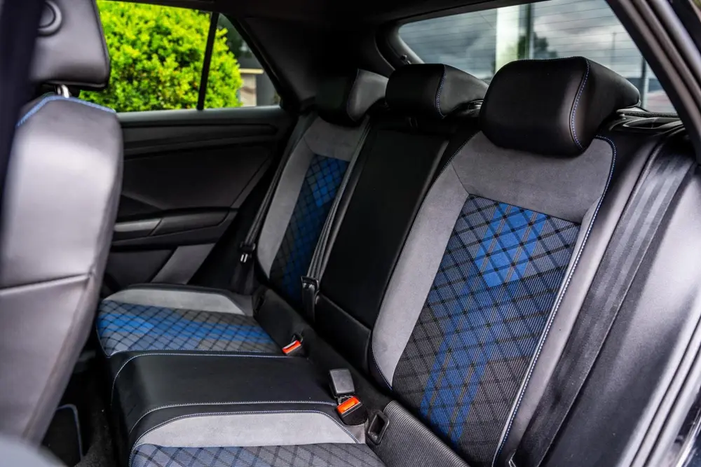 Volkswagen T-Roc R 2.0 TSI 4Motion|PANO|AKRA|ACC|19''|CAMERA uit 2022, foto 15