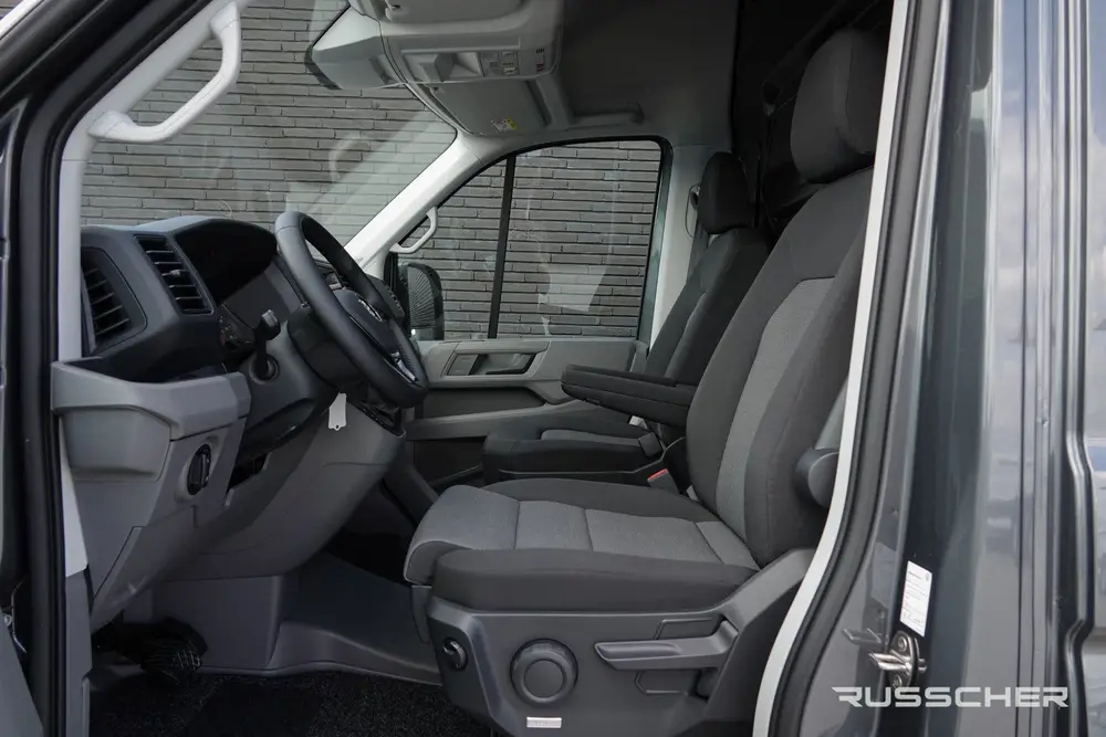 Volkswagen Crafter L3H3 uit 2024, foto 5