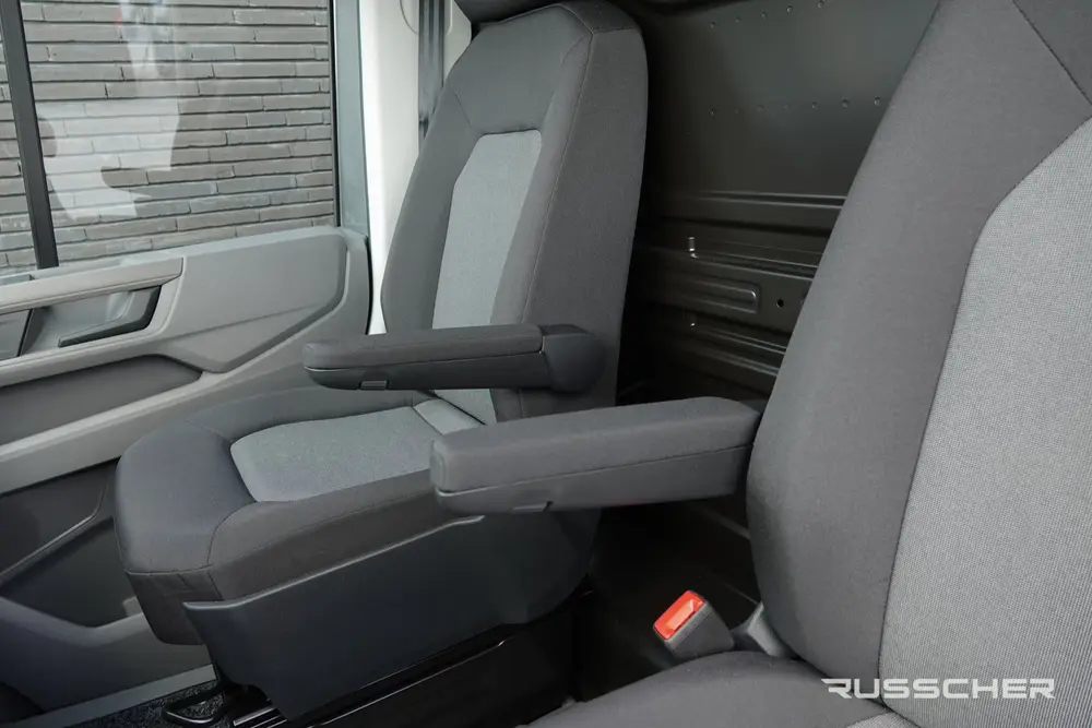 Volkswagen Crafter L3H3 uit 2024, foto 6