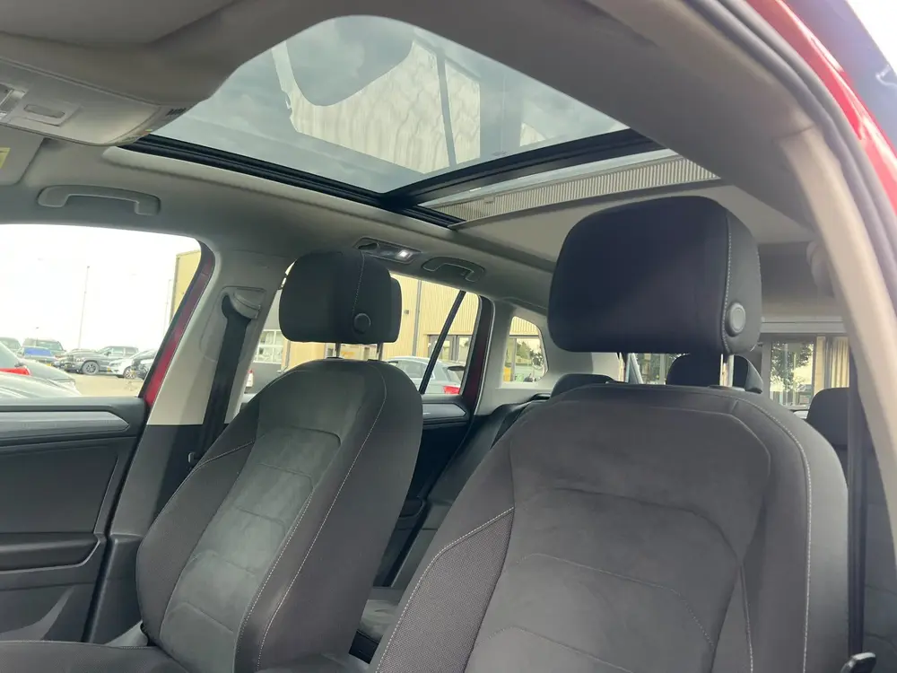 Volkswagen Tiguan 1.4 TSI eHybrid 245 pk, pano, virtual cock uit 2022, foto 4