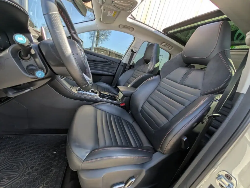 MG EHS 1.5 TGDI Hybrid Luxury | PANO | CARPLAY | 360 CAMERA uit 2022, foto 15
