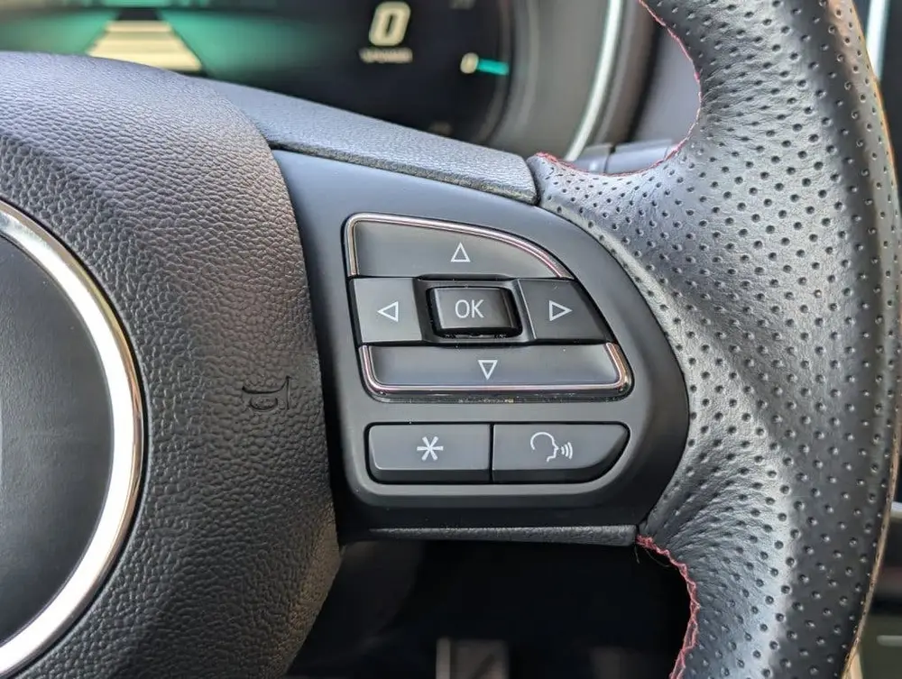 MG EHS 1.5 TGDI Hybrid Luxury | PANO | CARPLAY | 360 CAMERA uit 2022, foto 18