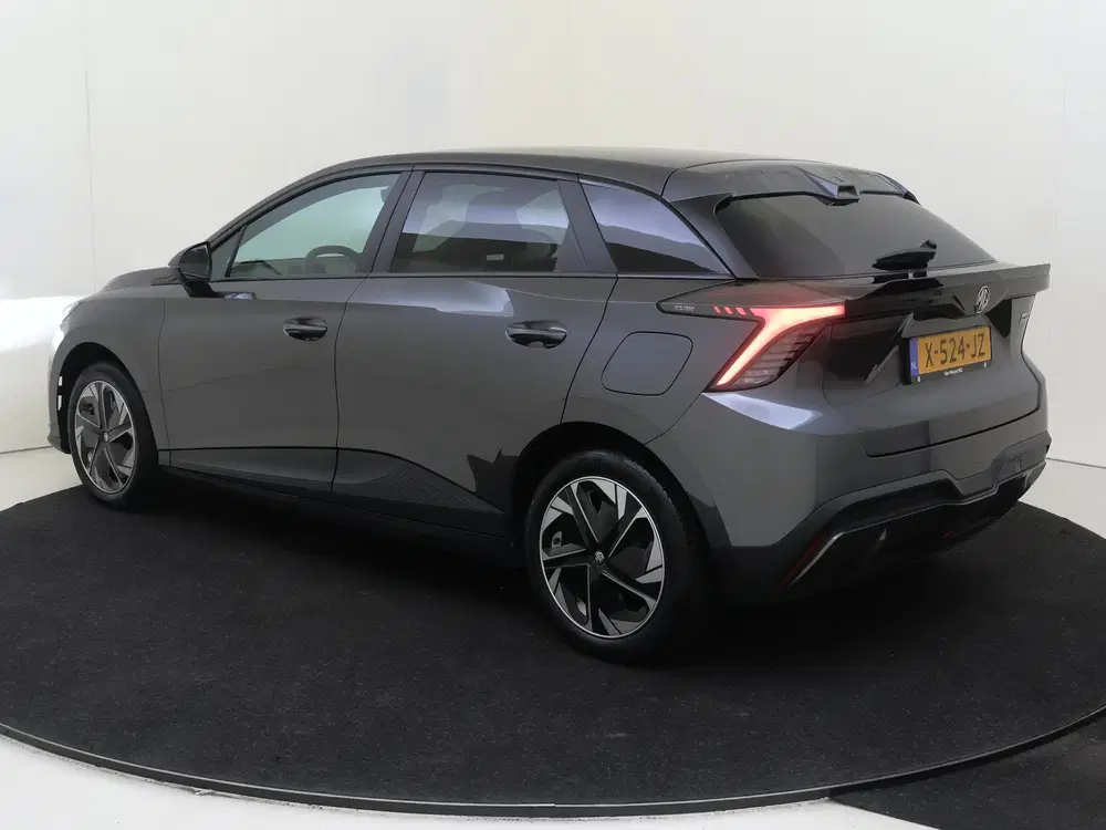 MG MG4 Long Range Comfort 64 kWh uit 2023, foto 3