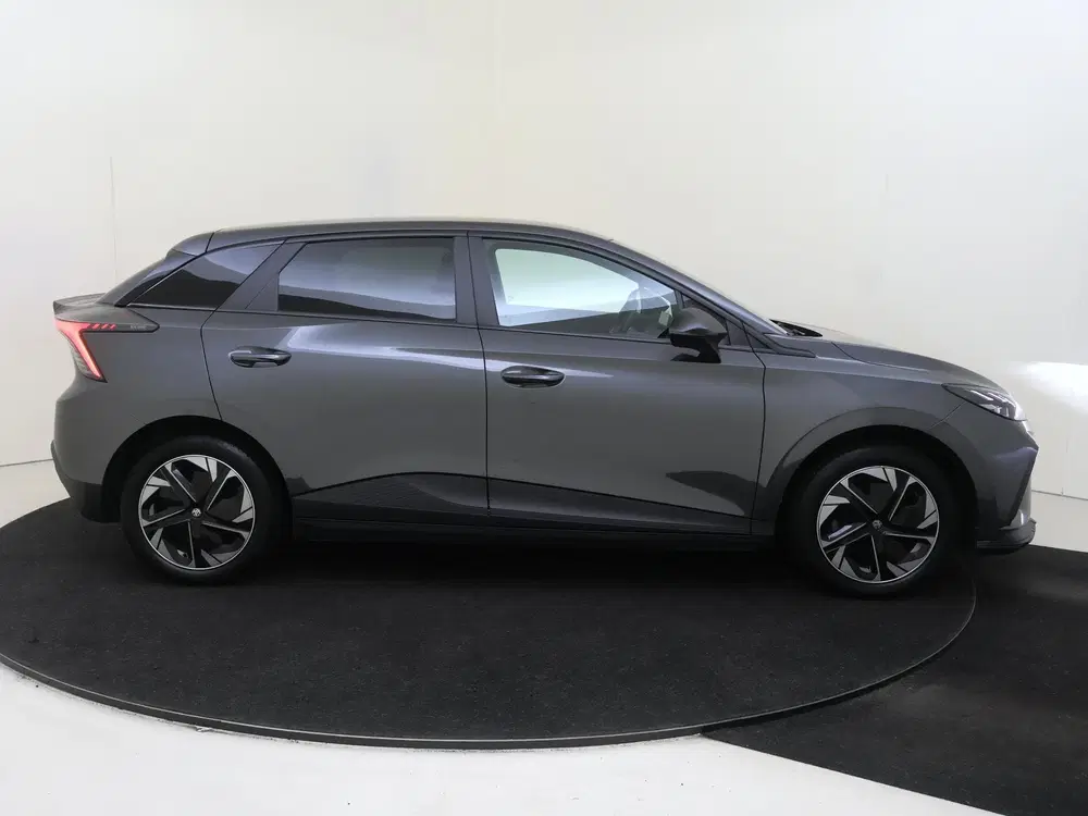 MG MG4 Long Range Comfort 64 kWh uit 2023, foto 9