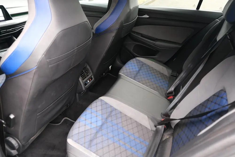 Volkswagen Golf 8 2.0 TSI R 4Motion PERFORMANCE Akra Led Cam uit 2021, foto 11