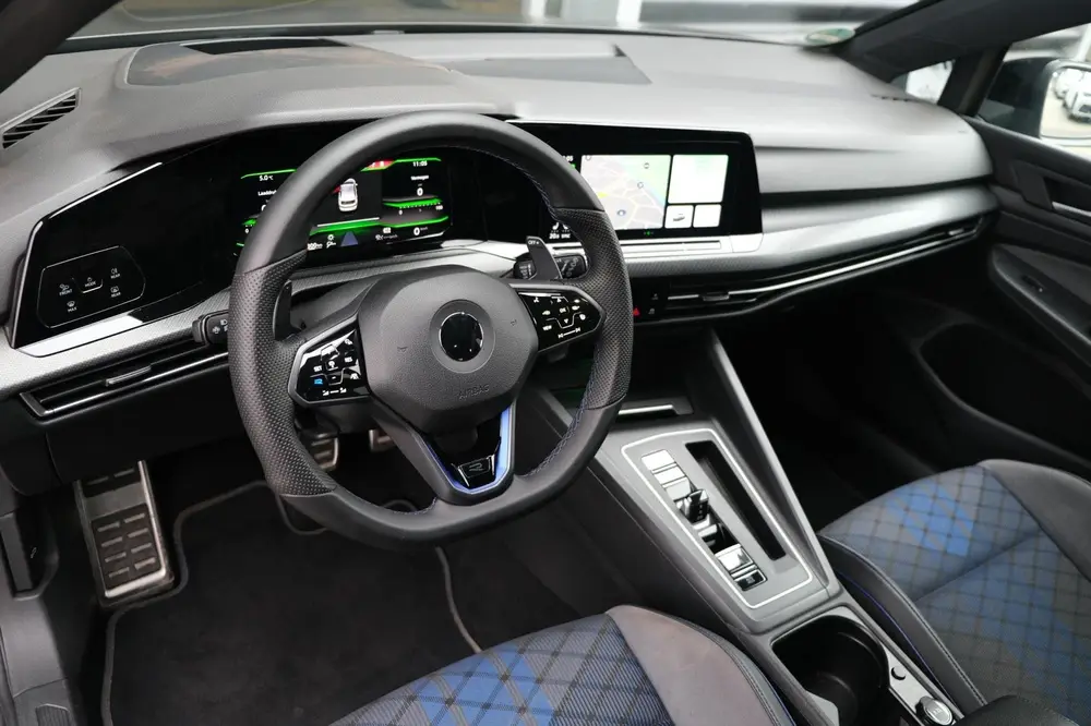 Volkswagen Golf 8 2.0 TSI R 4Motion PERFORMANCE Akra Led Cam uit 2021, foto 3