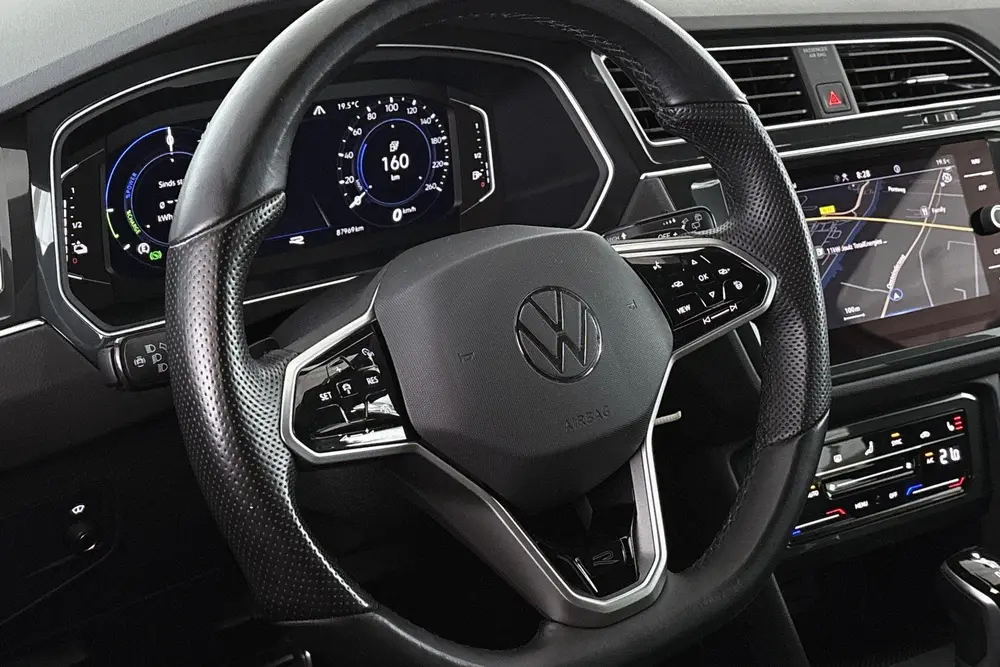 Volkswagen Tiguan 1.4 TSI eHybrid R-Line Business+ Head-Up S uit 2021, foto 12