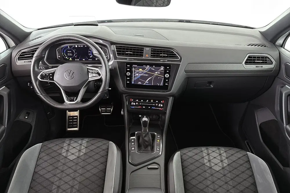 Volkswagen Tiguan 1.4 TSI eHybrid R-Line Business+ Head-Up S uit 2021, foto 7