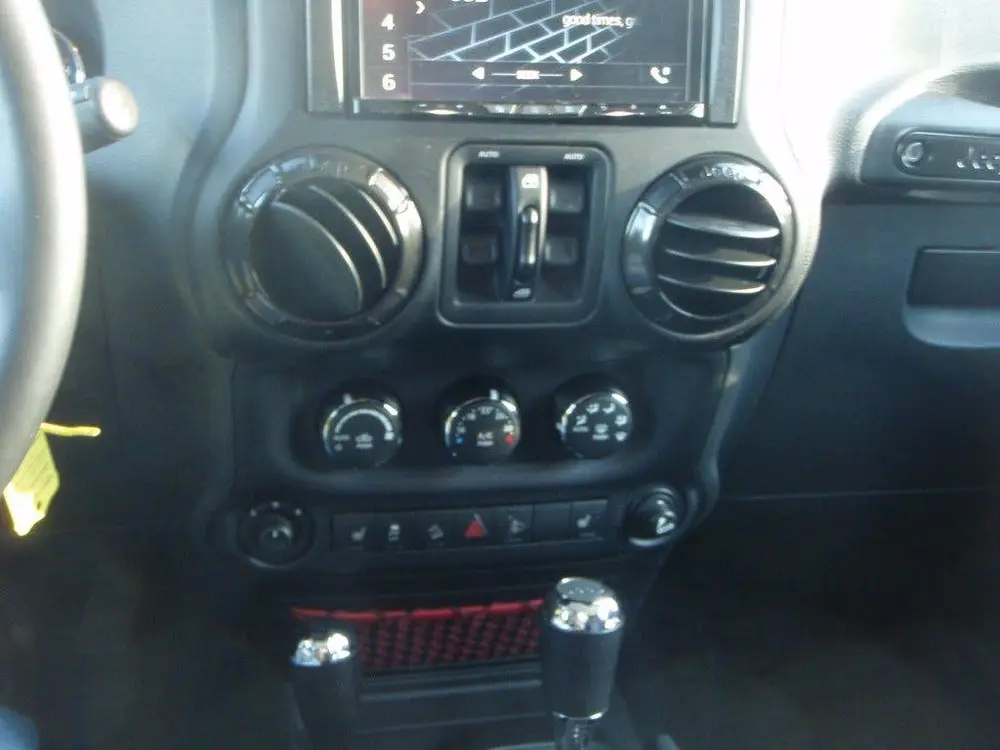 Jeep Wrangler Night Eagle Rubicon 2.8 CRD 4 WD Marge uit 2019, foto 18