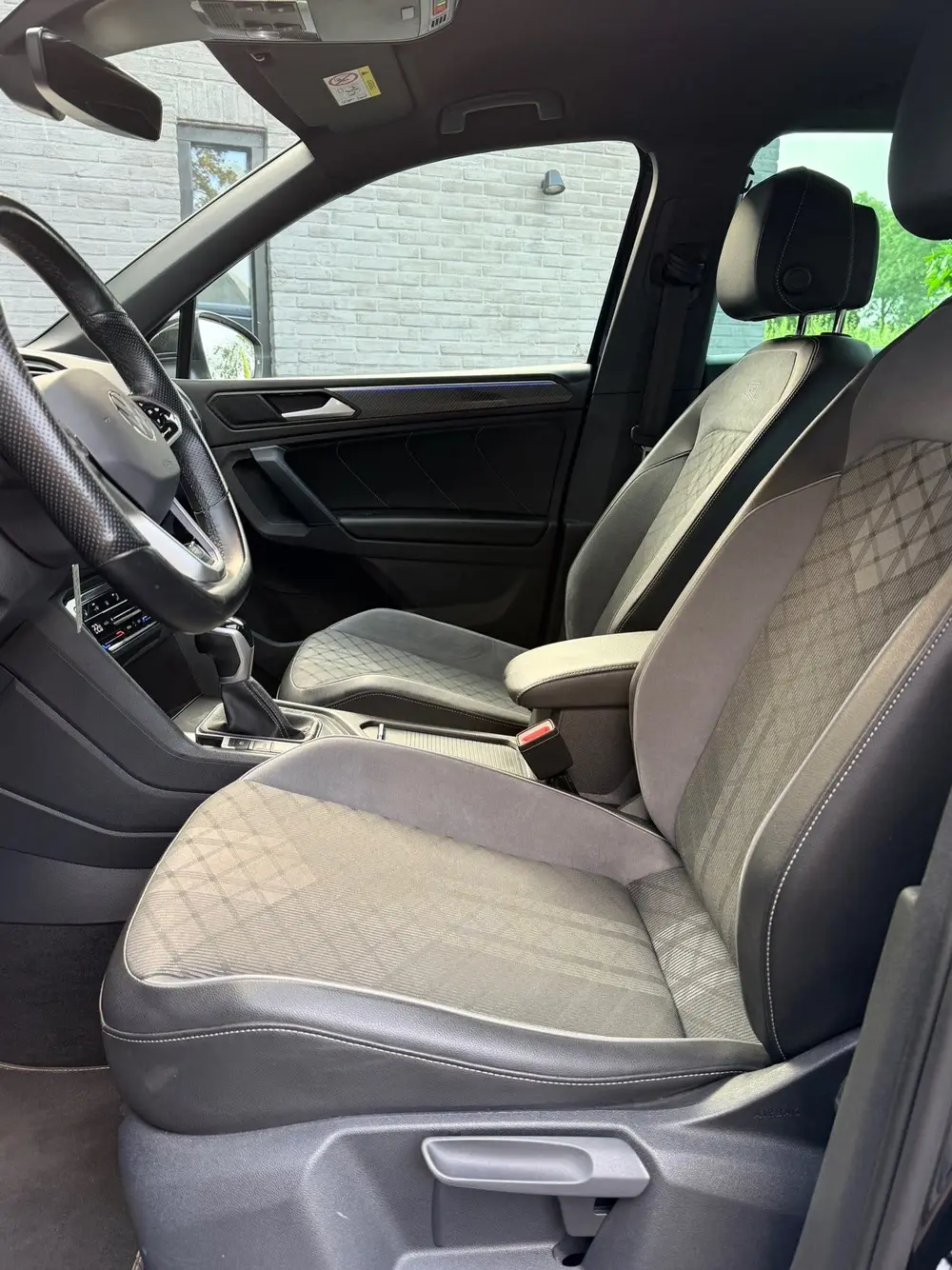 Volkswagen Tiguan 1.4 TSI eHybrid R-Line Business+, Trekaak uit 2023, foto 5
