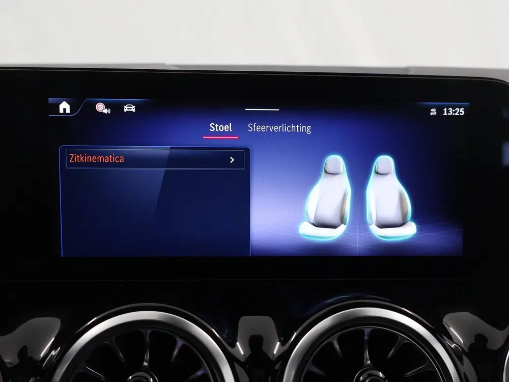 Mercedes-Benz EQA 250+ Business Solution AMG 71 kWh uit 2026, foto 20