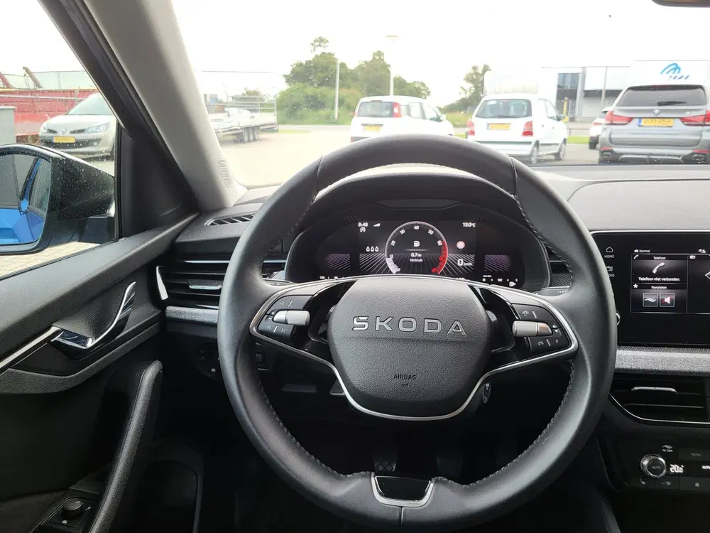 Skoda Kamiq 1.0 TSI Essence uit 2025, foto 16