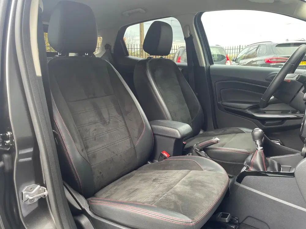 Ford EcoSport 1.0 EcoBoost ST-Line NLAuto uit 2020, foto 18