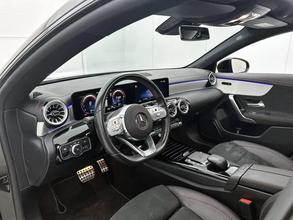Mercedes-Benz CLA 250 e AMG Line uit 2023, foto 20