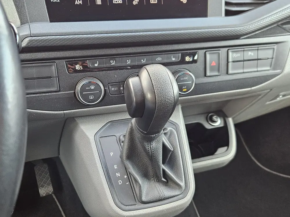 Volkswagen Transporter Caravelle 2.0 TDI L2H1 | 9 Pers. | PD uit 2021, foto 17