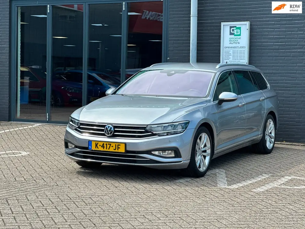 Volkswagen Passat Variant 1.5 TSI Elegance Business R/150 PK uit 2020