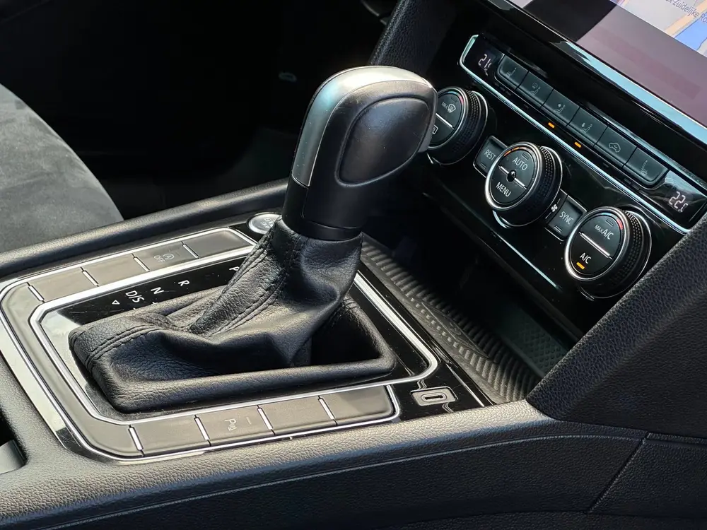 Volkswagen Passat Variant 1.5 TSI Elegance Business R/150 PK uit 2020, foto 18