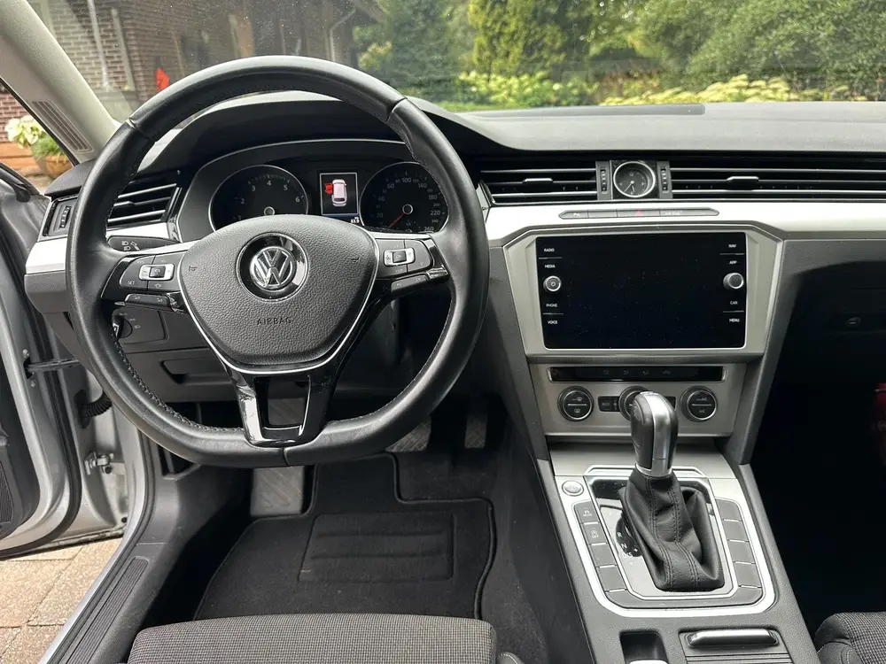 Volkswagen Passat Variant 1.5 TSI Comfortline LED koplampen uit 2019, foto 11