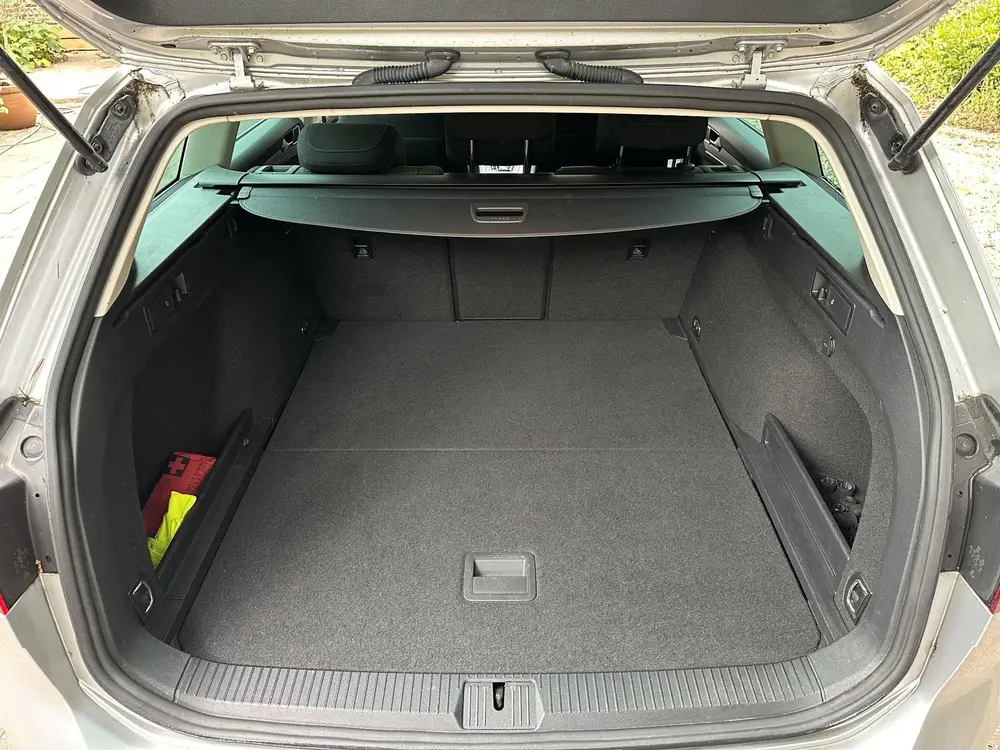 Volkswagen Passat Variant 1.5 TSI Comfortline LED koplampen uit 2019, foto 17