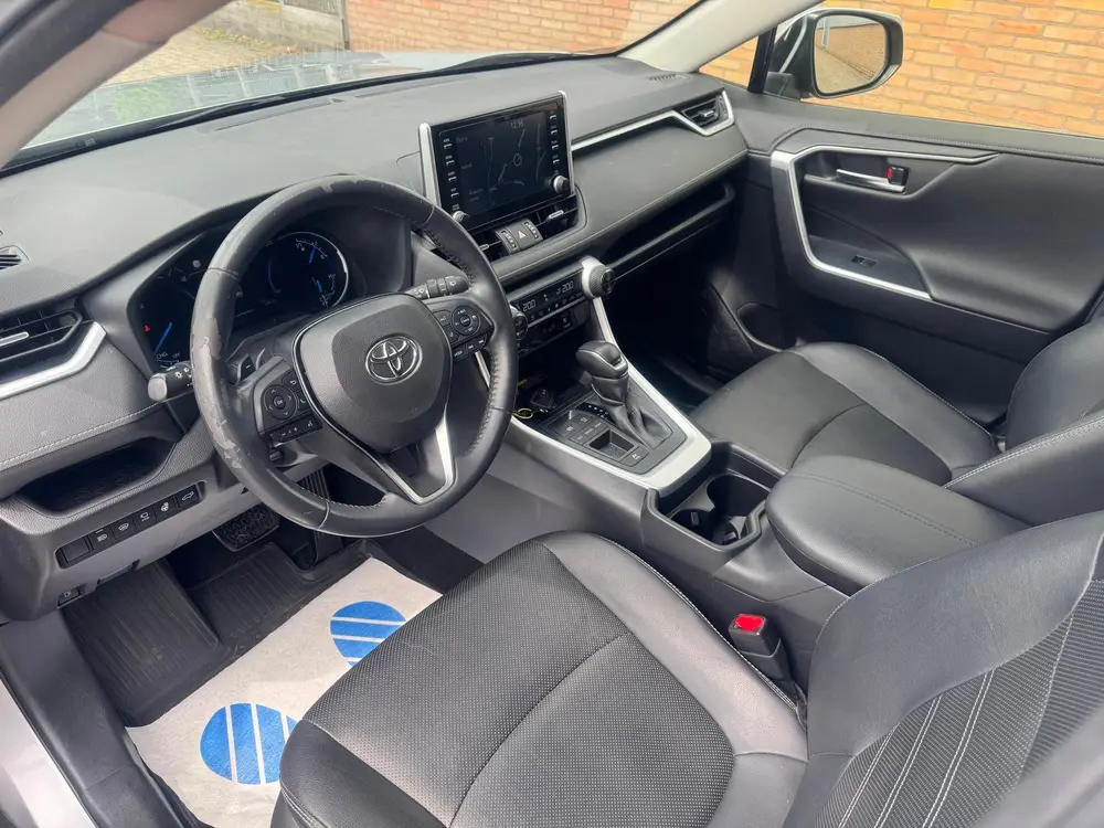 Toyota RAV4 2.5 Hybrid Executive Stoelventilatie/ 360 Camera uit 2019, foto 14