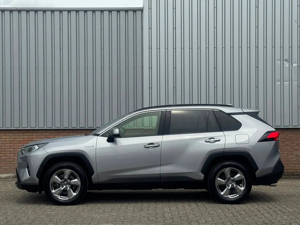 Toyota RAV4 2.5 Hybrid Executive Stoelventilatie/ 360 Camera uit 2019, foto 2
