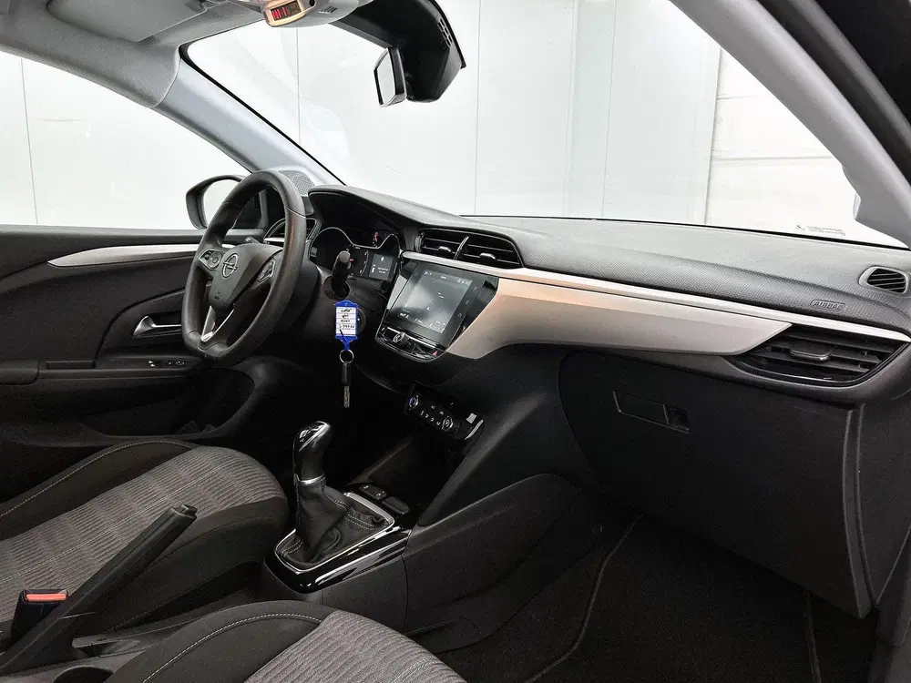 Opel Corsa 1.2 Edition uit 2023, foto 17