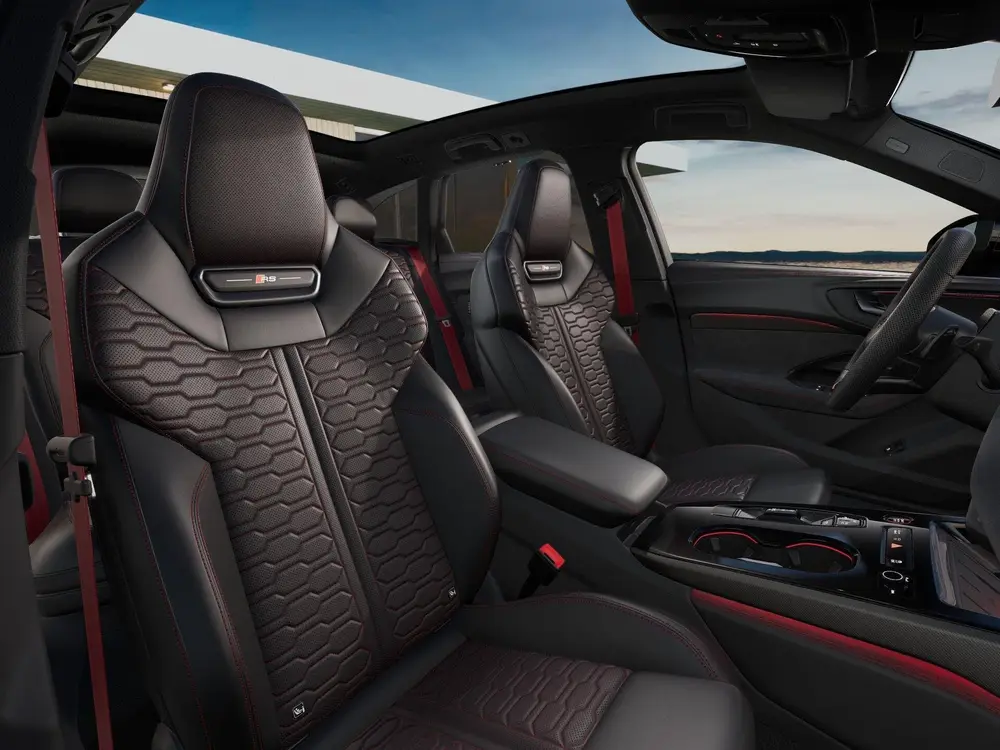Audi RS5 2.9 e-hybrid 639pk quattro uit 2026, foto 4