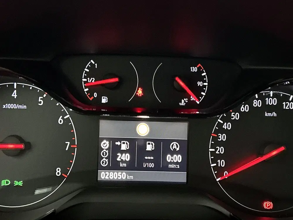 Opel Corsa 1.2 Edition uit 2021, foto 11