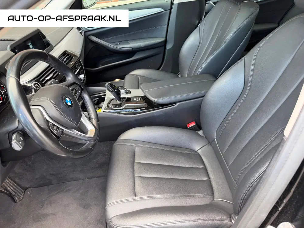 BMW 5-serie 520i Pano Dak Navi Leer Clima Cruise PDC uit 2019, foto 12