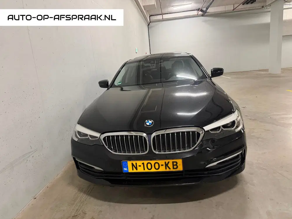 BMW 5-serie 520i Pano Dak Navi Leer Clima Cruise PDC uit 2019, foto 7