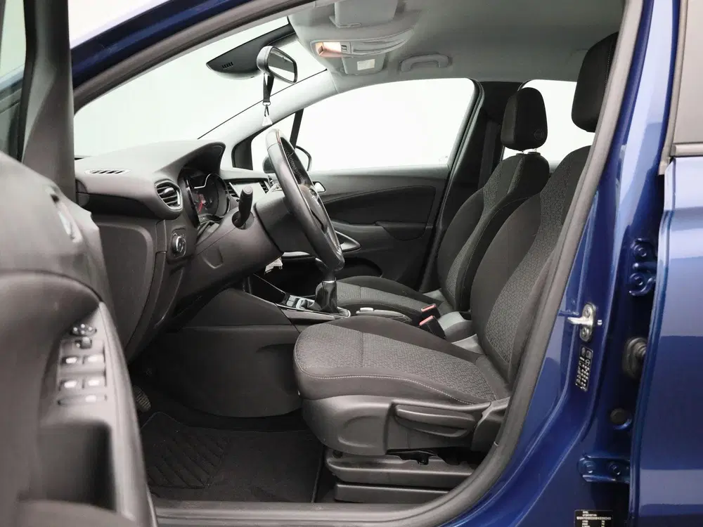 Opel Crossland 1.2 61kW S uit 2021, foto 11