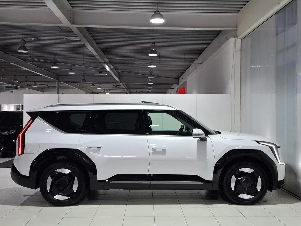 Kia EV9 Plus AWD 99.8 kWh Trekhaak uit 2024, foto 7