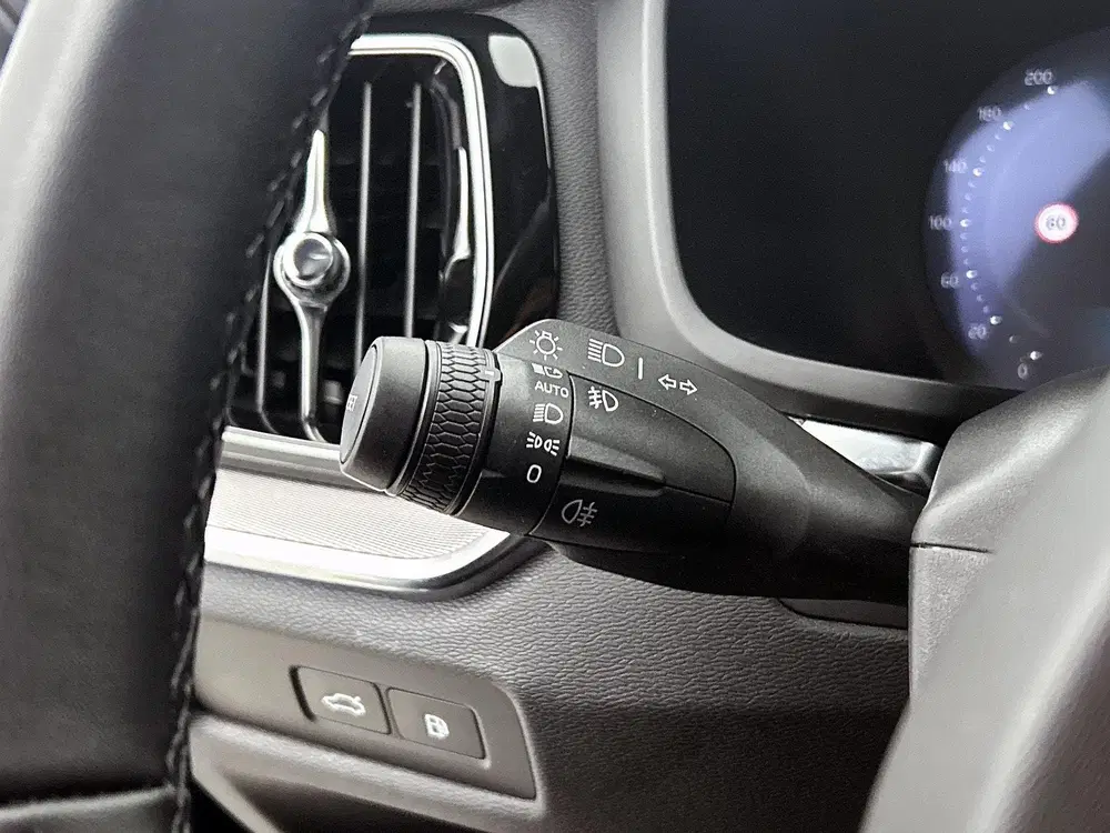 Volvo V60 2.0 T6 Plug-in hybrid AWD Plus Dark uit 2025, foto 10