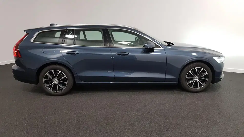Volvo V60 2.0 B4 197 pk Automaat Momentum Pro Naviga uit 2021, foto 7