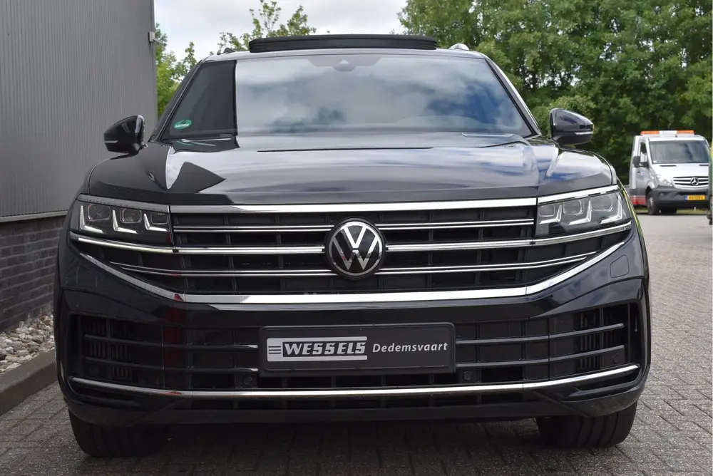 Volkswagen Touareg 3.0 TSi eHybrid 4MOTION FACELIFT, Panoram uit 2023, foto 7