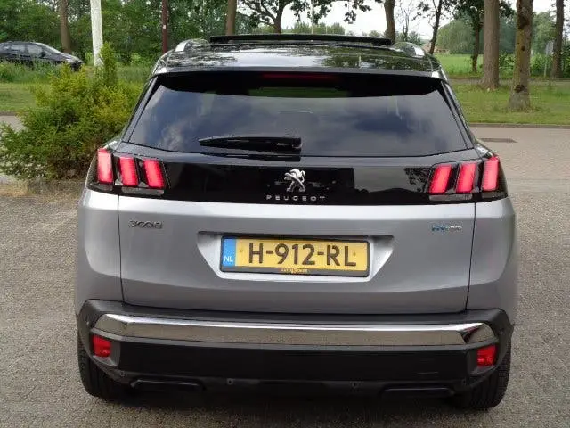 Peugeot 3008 HYbrid 225pk e-EAT Allure Pano Schuif Lede uit 2020, foto 4