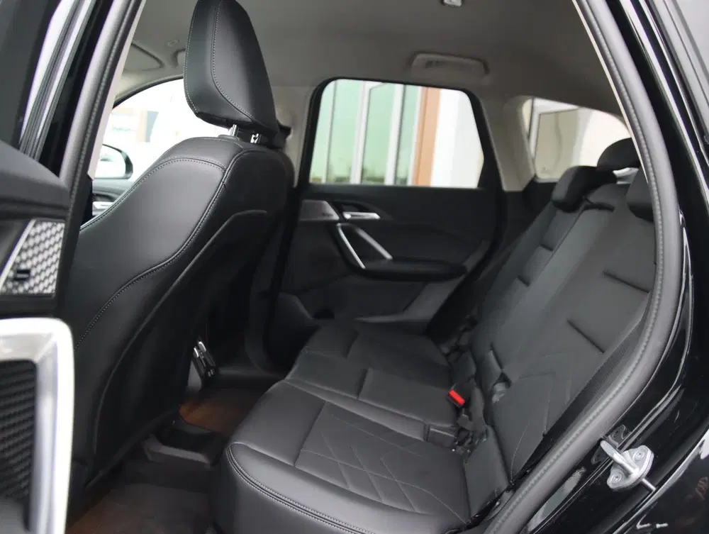 BMW X1 xDrive25e 245PK uit 2024, foto 7