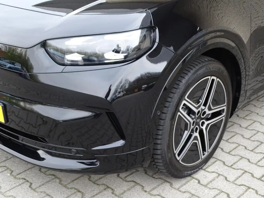 Ford Capri Premium Extended Range AWD 79 kWh uit 2024, foto 4