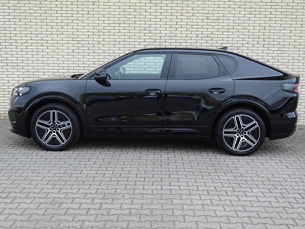 Ford Capri Premium Extended Range AWD 79 kWh uit 2024, foto 5