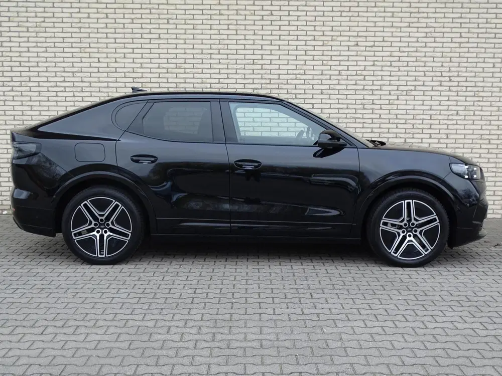 Ford Capri Premium Extended Range AWD 79 kWh uit 2024, foto 6