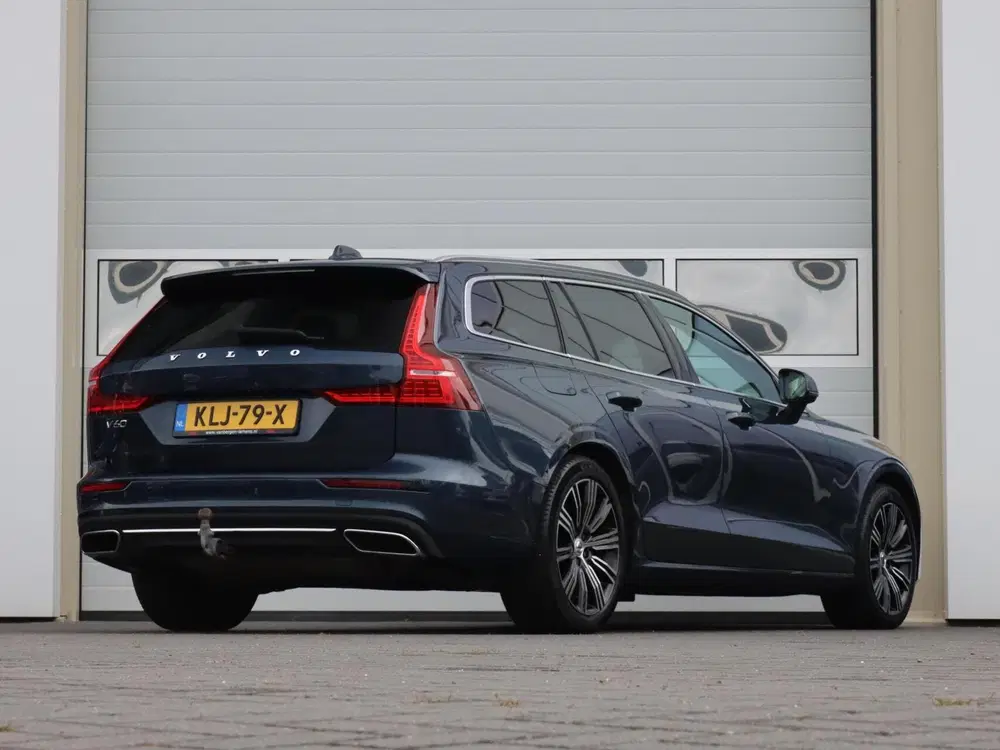 Volvo V60 2.0 T6 Recharge AWD 340PK Inscription uit 2021, foto 3