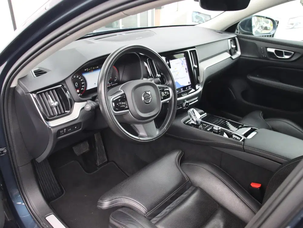 Volvo V60 2.0 T6 Recharge AWD 340PK Inscription uit 2021, foto 4
