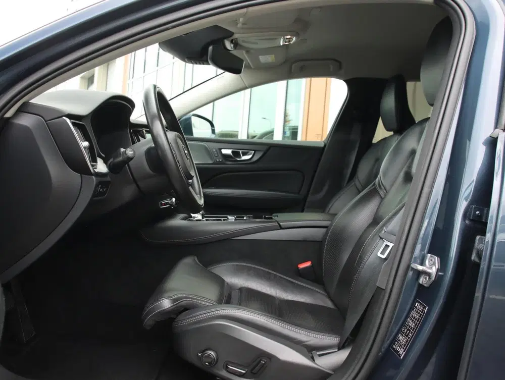 Volvo V60 2.0 T6 Recharge AWD 340PK Inscription uit 2021, foto 5