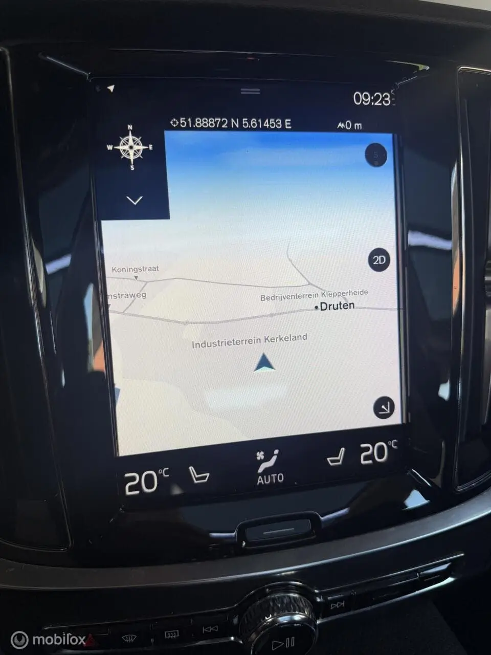 Volvo V60 2.0 T8 AWD Inscription PANO / ADAPTIVE CRUISE / NL uit 2019, foto 15