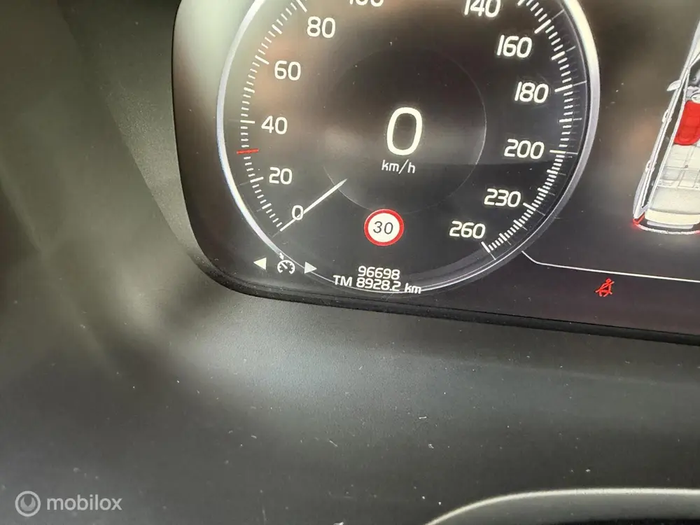 Volvo V60 2.0 T8 Twin Engine AWD Inscription PANO uit 2019, foto 15