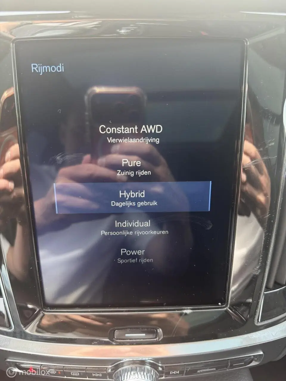 Volvo V60 2.0 T8 Twin Engine AWD Inscription PANO uit 2019, foto 16